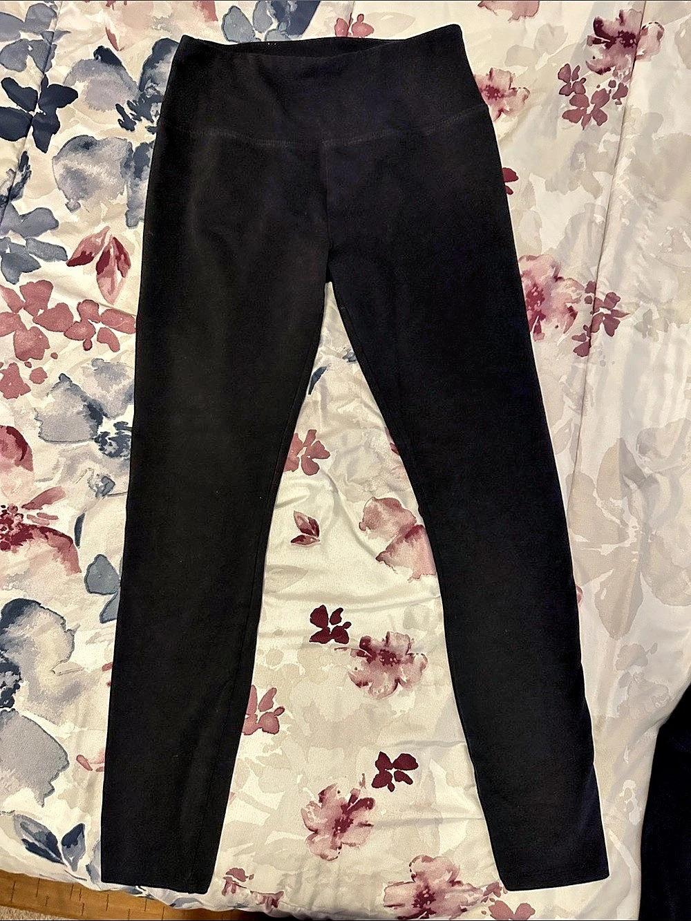Simply Vera Wang Live-In Shaping High Rise Leggings Black Small